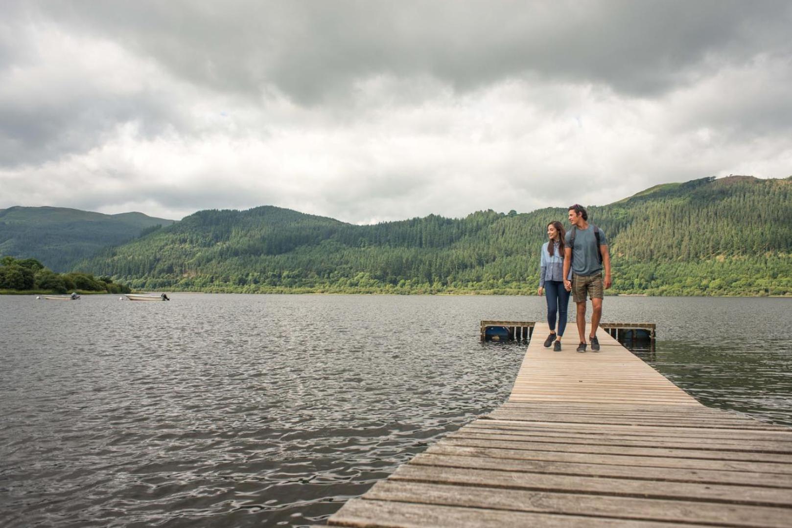 Lodge By The Lake - Lake District - Hot Tub Bassenthwaite Extérieur photo